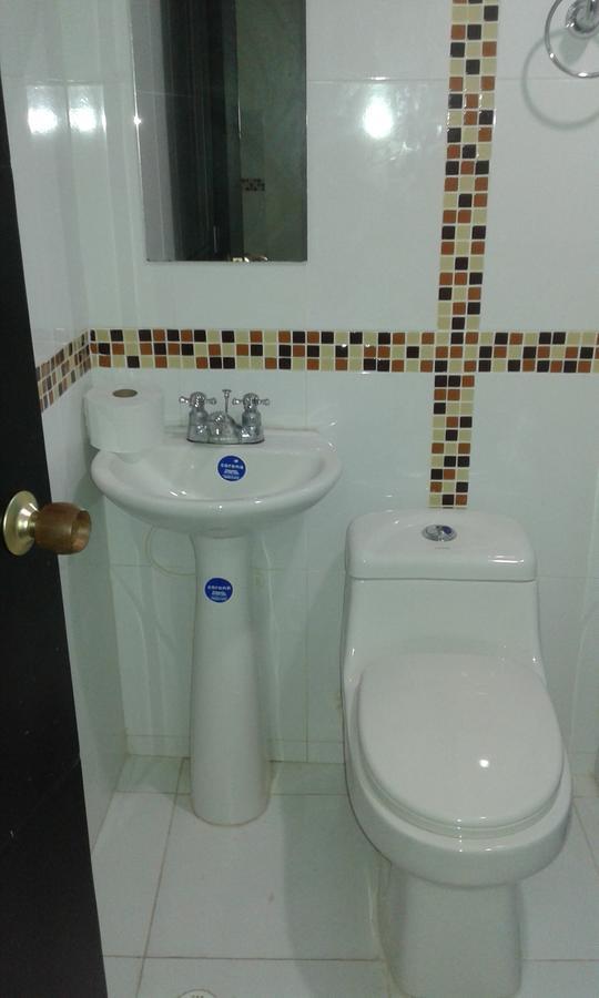 Hostal Residencial El Castillo Санта Марта Екстериор снимка